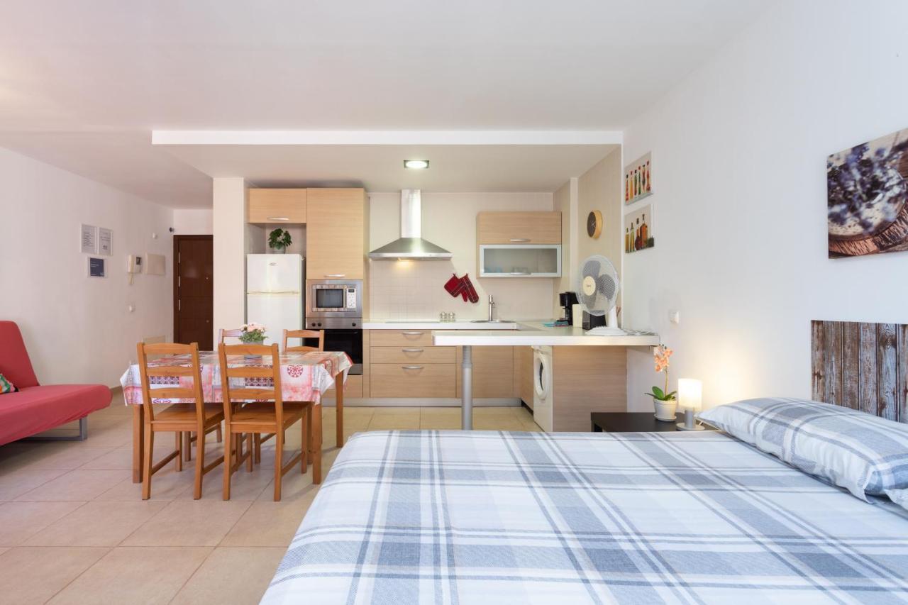 Palm Mar Studio Apartment エクステリア 写真
